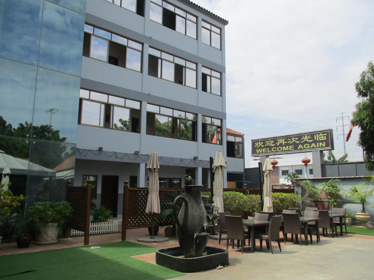 Hotel Patriota Luanda Luaran gambar